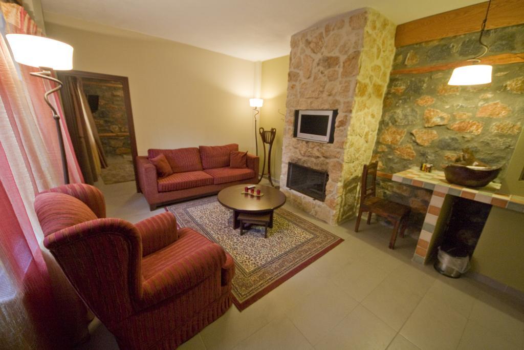 Onar Guesthouse Agios Athanasios  Exteriér fotografie